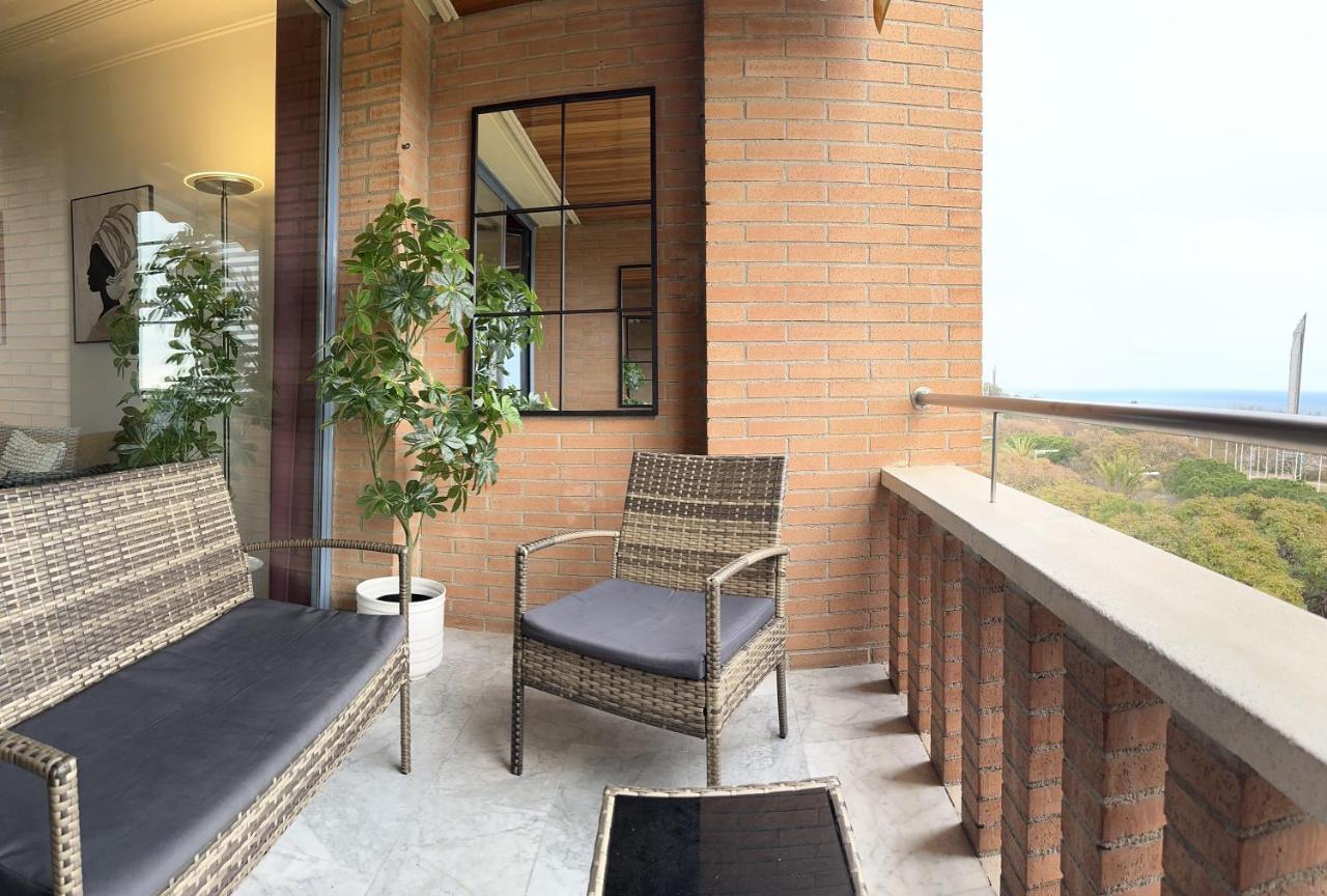 Lets Holidays Apartment Sea Views In Barcelona Ngoại thất bức ảnh